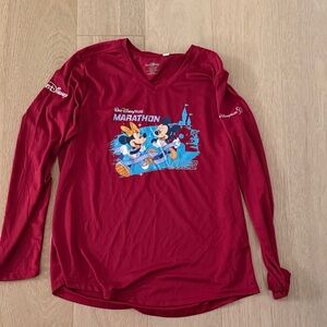 runDisney Disney World Marathon 2022 women’s race shirt size XL
